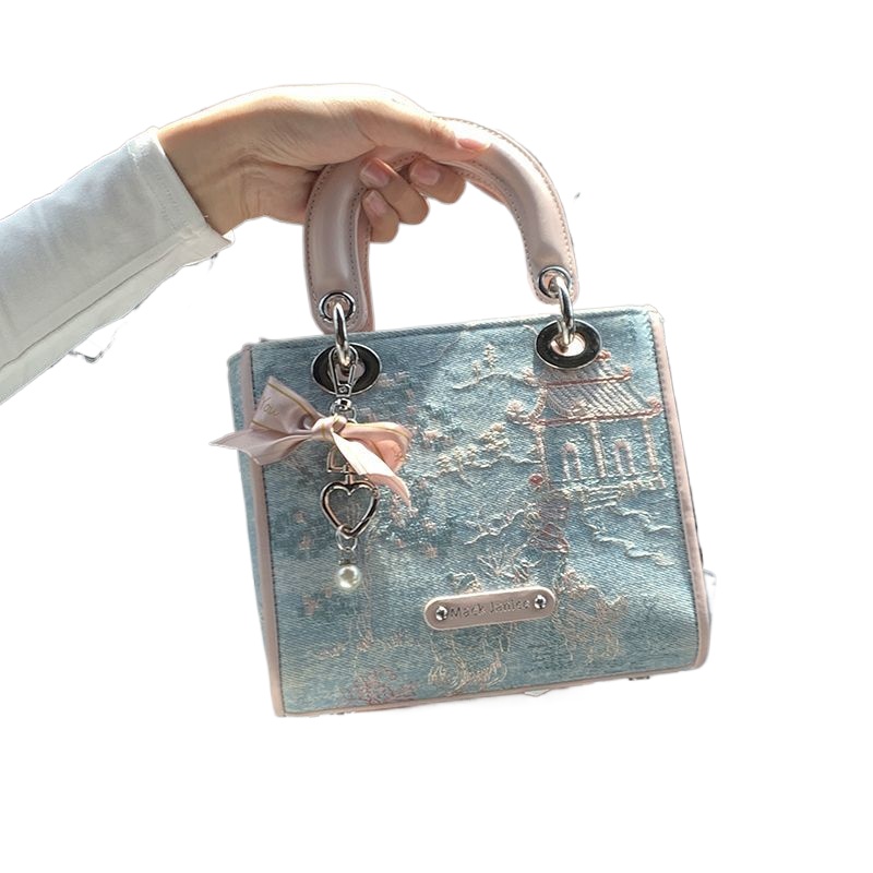 Luxury Bags Level - Yüksek Değerli Hafif Lüks Kontrast Renkler