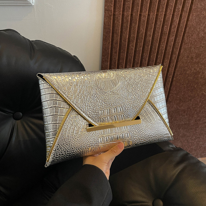 Luxury Bags Vip - Moda timsah desen zarf debriyaj kadın