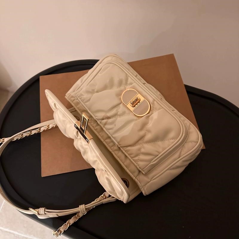 Zarif Pileli Zincirli El Çanta - Luxury Bags Quiet incelemesi ve fiyatı