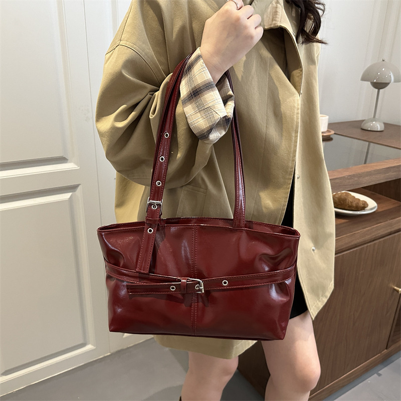 Lüks Şarap Kırmızı Koltukaltı  - Luxury Bags Vip incelemesi ve fiyatı