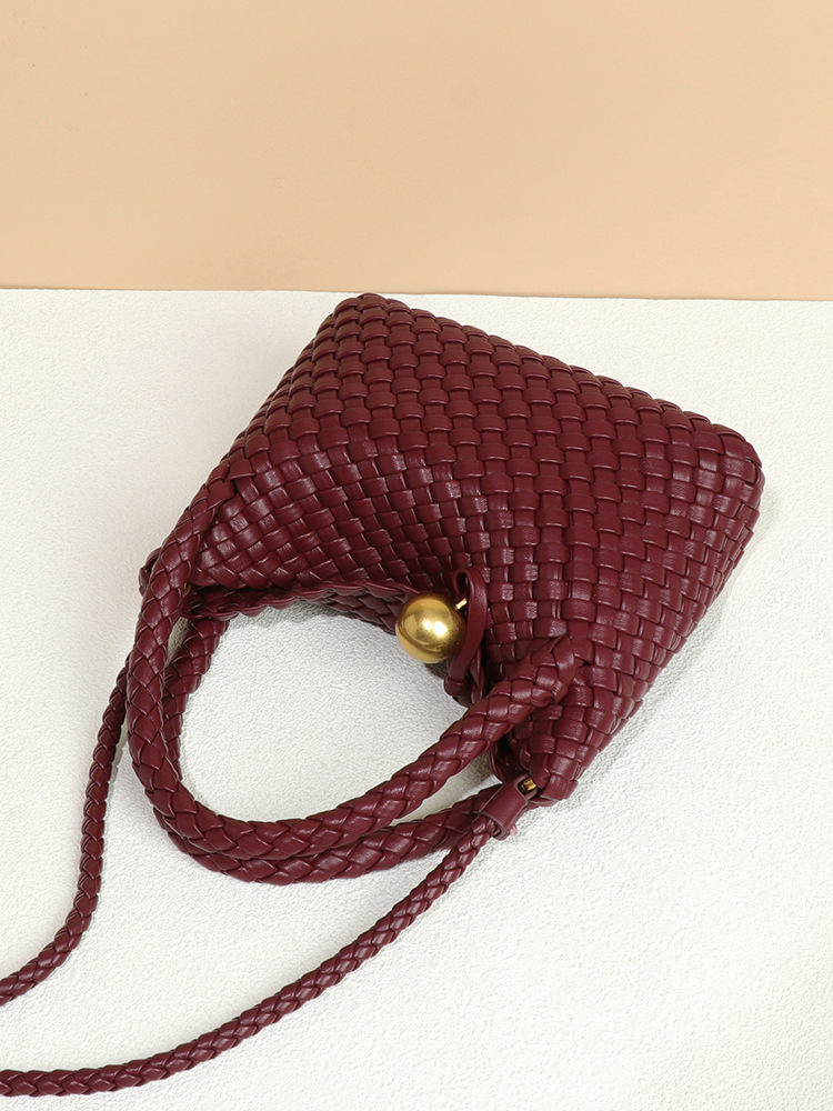 Crossbody kadın Çanta Lüks Omu - Luxury Bags Made In Italy incelemesi ve fiyatı