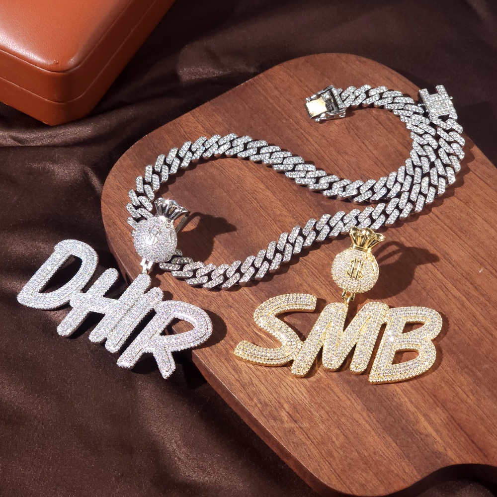 Kişiye Özel İsimli Kolye, Blin - Luxury Bags Cz incelemesi ve fiyatı