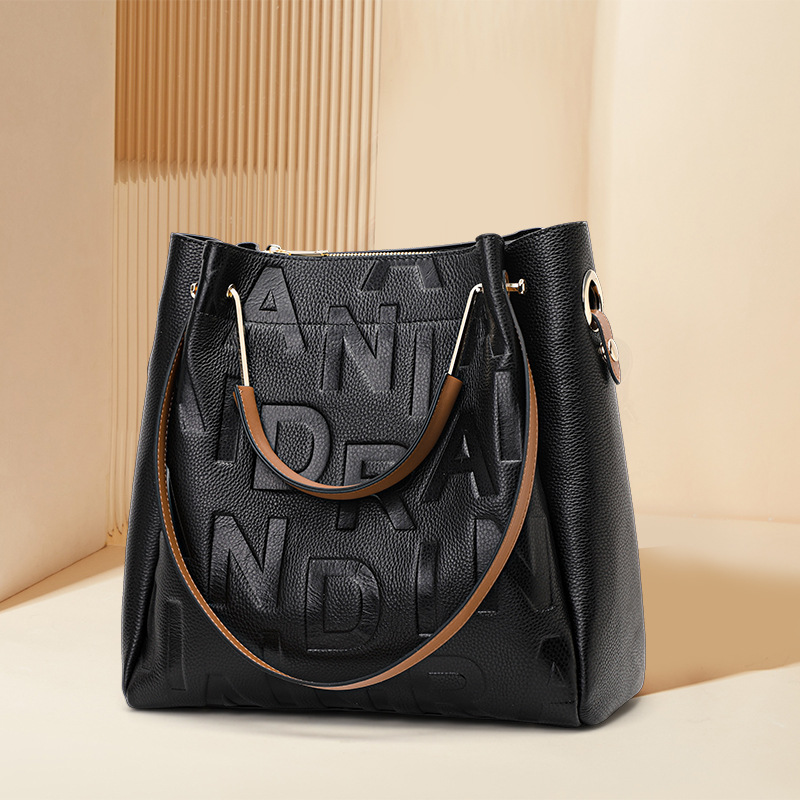 Kadın Omuz Çantası Sessiz Lüks - Luxury Bags Quiet incelemesi ve fiyatı